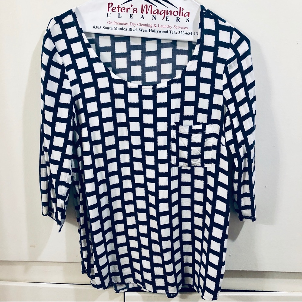 Splendid 3/4 sleeve scoop neck top